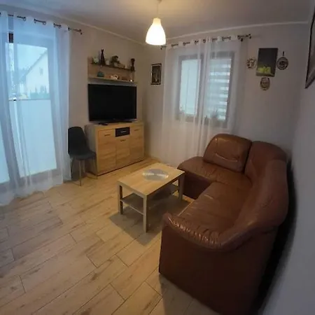 Large With Private Garden Tatil Evi Debina (Ustka)