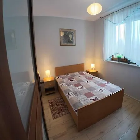 Large With Private Garden Tatil Evi *